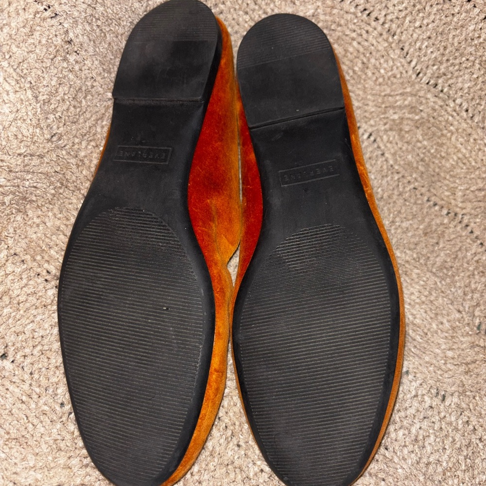 NWOT Everlane The Day Velvet Mary Jane Ballet Flats Toasted Almond Size 8 - Picture 4 of 7